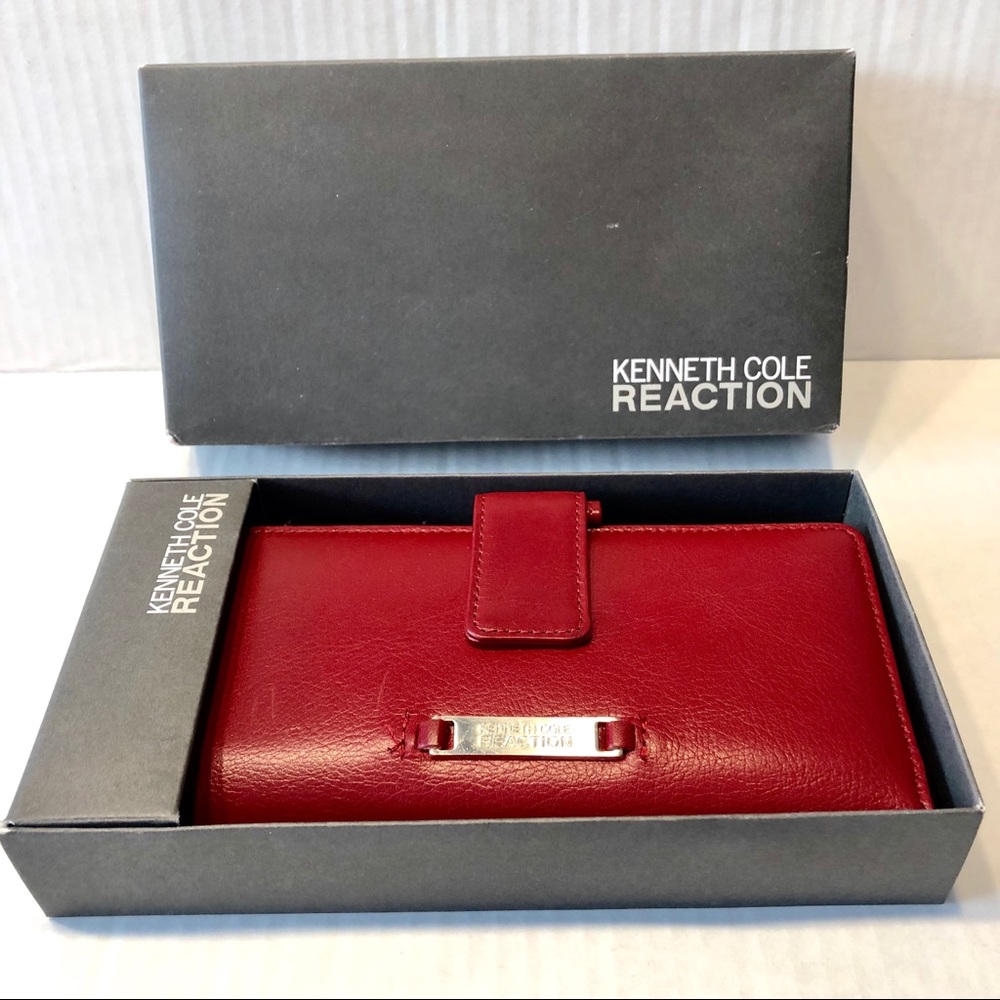 Kenneth Cole reaction